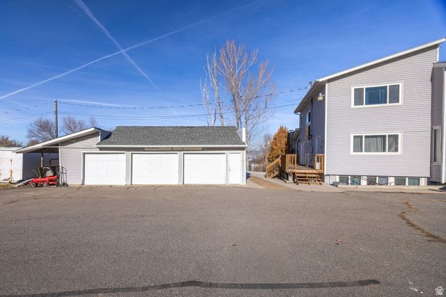 415 E PANORAMIC DR, Hyrum, UT 84319
