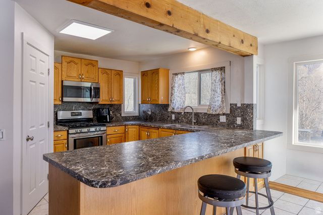 415 E PANORAMIC DR, Hyrum, UT 84319