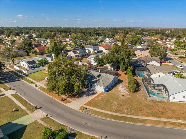 1503 LUND AVENUE, Kissimmee, FL 34744