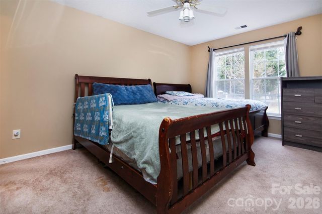4803 Harri Ann Drive, Charlotte, NC 28227