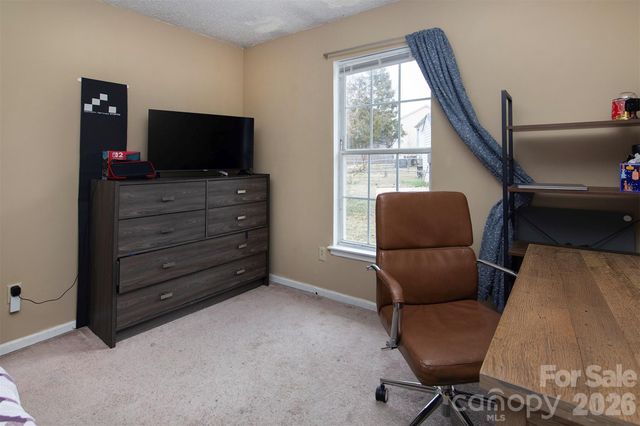 4803 Harri Ann Drive, Charlotte, NC 28227