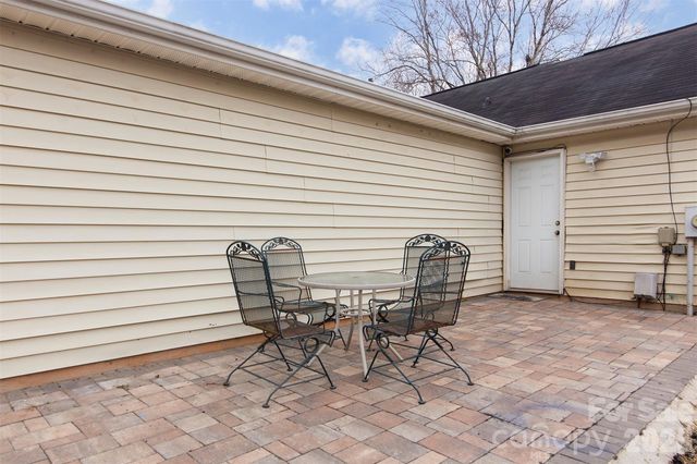 4803 Harri Ann Drive, Charlotte, NC 28227