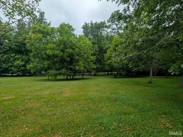 12689 E Burnett Lane, Springville, IN 47462