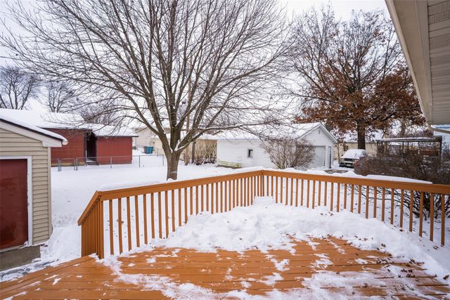 103 12th Street SE, Altoona, IA 50009