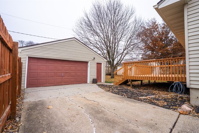 103 12th Street SE, Altoona, IA 50009