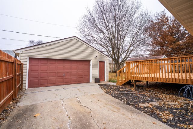 103 12th Street SE, Altoona, IA 50009