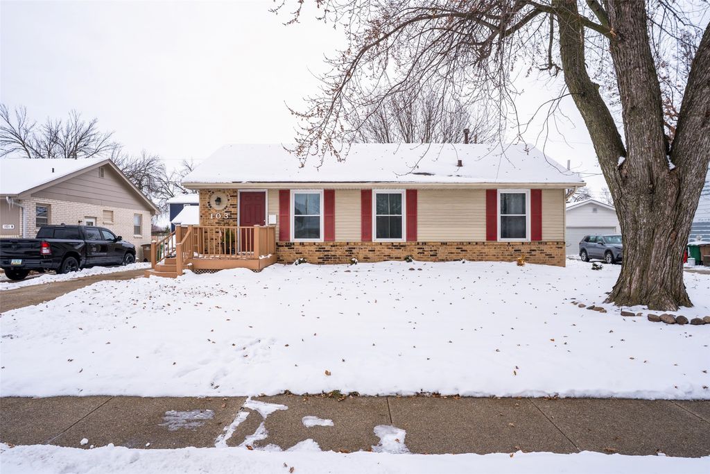 103 12th Street SE, Altoona, IA 50009