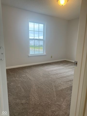 847 Sylvan Street, Whiteland, IN 46184