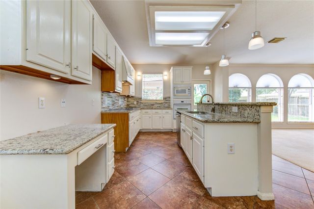 1107 Magnolia Woods Court, Sugar Land, TX 77479
