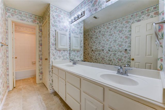 1107 Magnolia Woods Court, Sugar Land, TX 77479