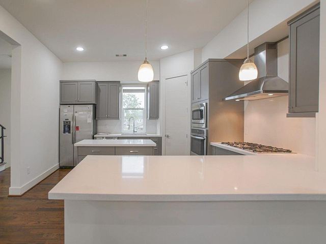 2004 Rosedale Street F, Houston, TX 77004