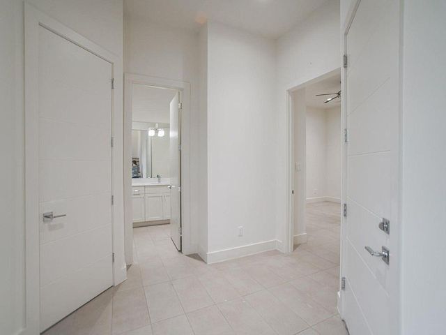 2004 Rosedale Street F, Houston, TX 77004