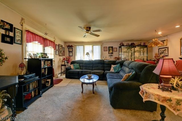 274 Gaston Ave, Garfield City, NJ 07026