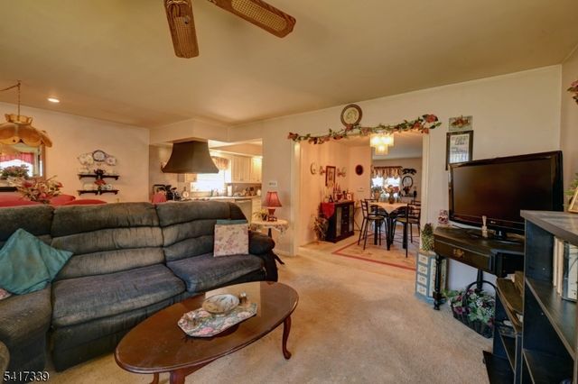 274 Gaston Ave, Garfield City, NJ 07026