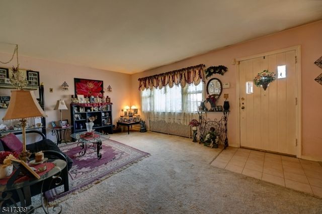 274 Gaston Ave, Garfield City, NJ 07026