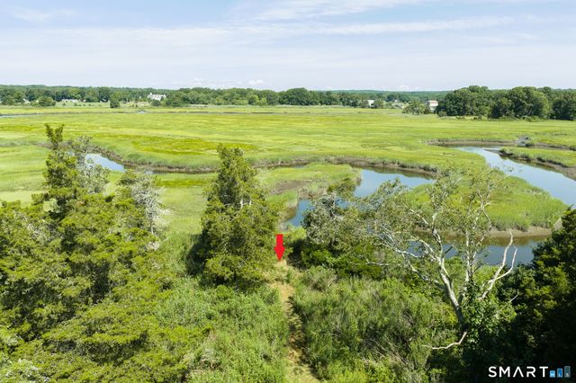 106 Pratt Road, Clinton, CT 06413