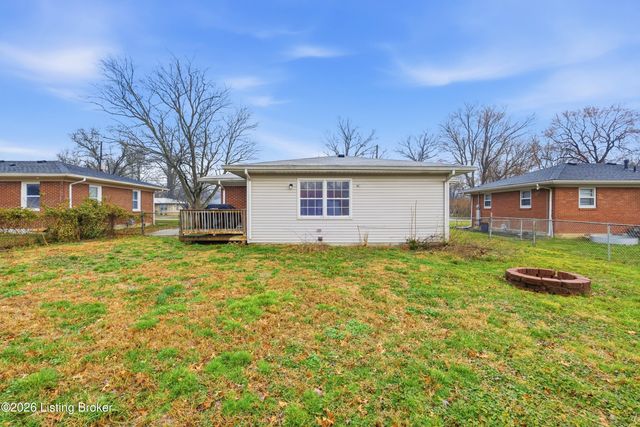 3210 Elane Dr, Louisville, KY 40216