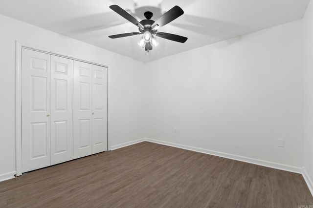 301 White Blossom Circle, Bryant, AR 72022