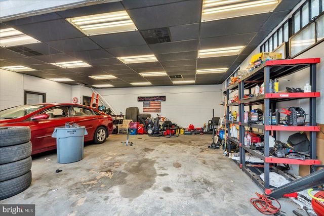 483 ROUTE 38 W, Maple Shade, NJ 08052