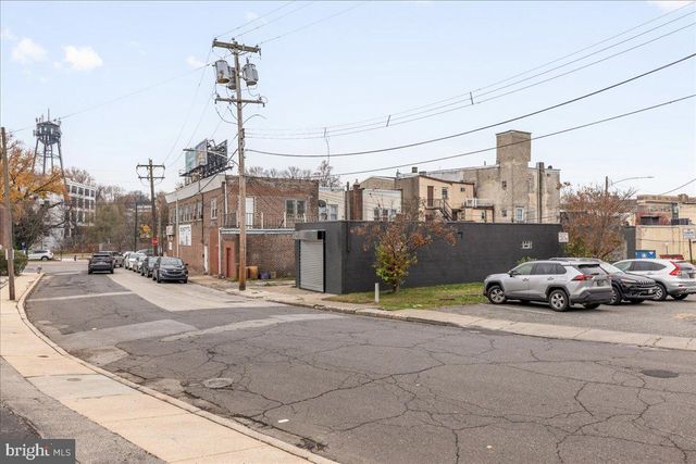 806 POWELL AVE, Darby, PA 19023