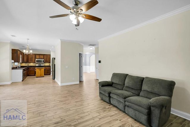 120 Arbor Circle NE, Ludowici, GA 31316