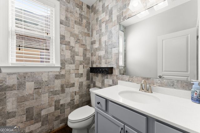 1710 Ashbury Park Drive, Hoschton, GA 30548