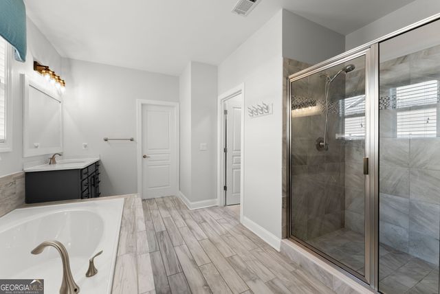 1710 Ashbury Park Drive, Hoschton, GA 30548