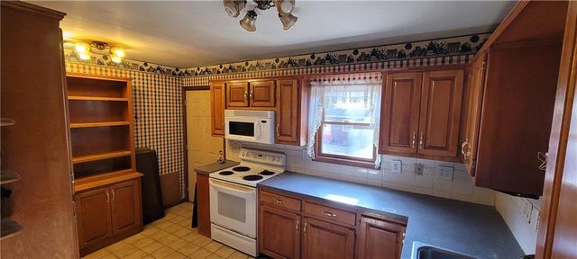 38305 E 155th Street, Pleasant Hill, MO 64080