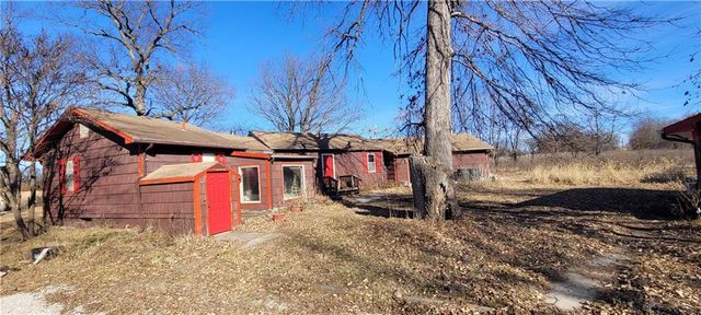 38305 E 155th Street, Pleasant Hill, MO 64080