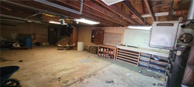 38305 E 155th Street, Pleasant Hill, MO 64080