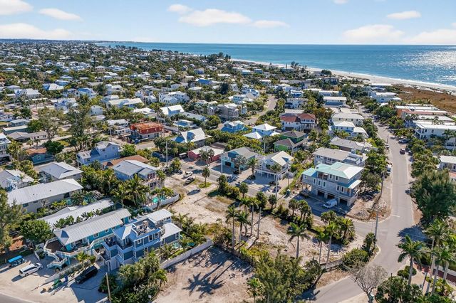 812 N BAY BOULEVARD, Anna Maria, FL 34216