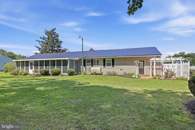 22310 SHORE DR, Seaford, DE 19973