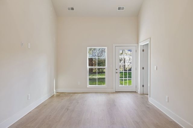 609 Tulip Springs Ct, Hermitage, TN 37076