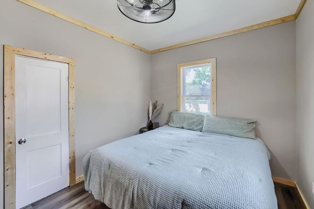 1211 3rd Street E, Hastings, MN 55033