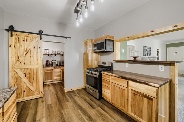 1211 3rd Street E, Hastings, MN 55033