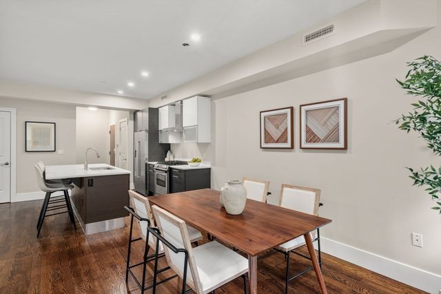 10 St George 301, Boston, MA 02118