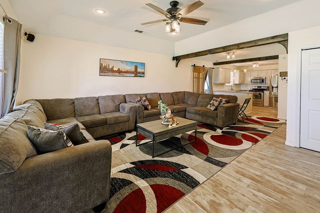 2747 FM 547, Farmersville, TX 75442