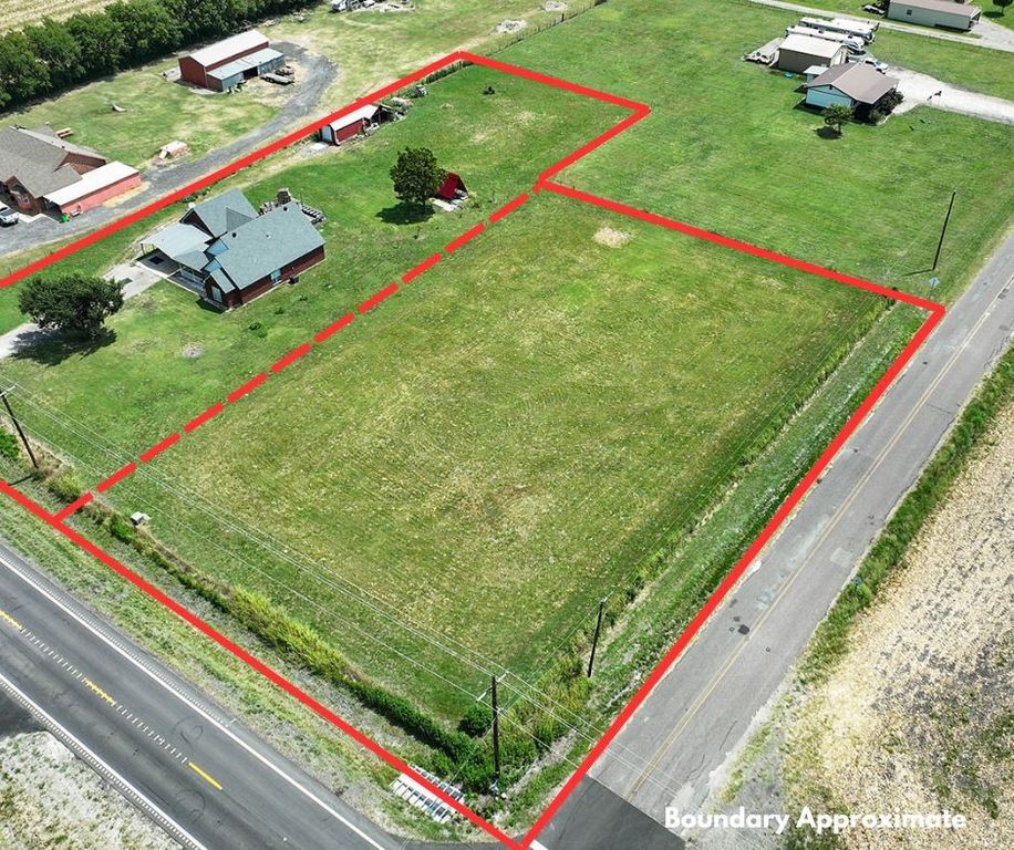 2747 FM 547, Farmersville, TX 75442