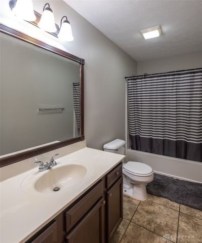 1499 Farrington, Kettering, OH 45420