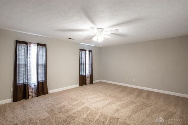 1499 Farrington, Kettering, OH 45420