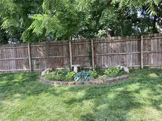 1499 Farrington, Kettering, OH 45420