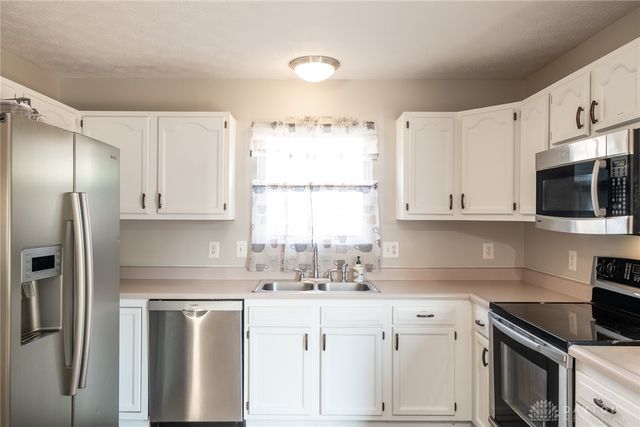 1499 Farrington, Kettering, OH 45420