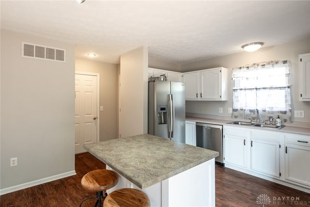 1499 Farrington, Kettering, OH 45420