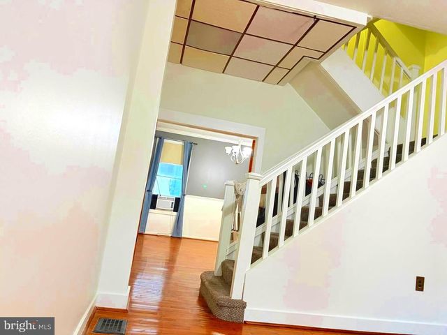 3642 MALDEN AVE, Baltimore, MD 21211