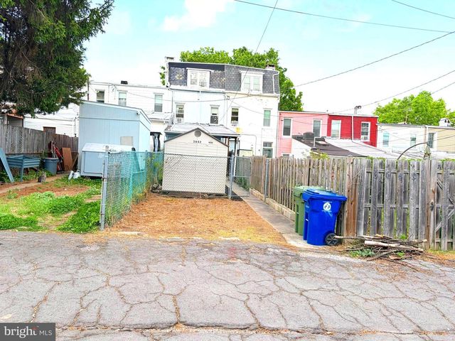 3642 MALDEN AVE, Baltimore, MD 21211