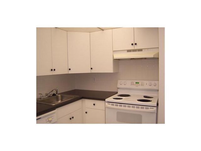 4158 Inverrary Drive 404, Lauderhill, FL 33319