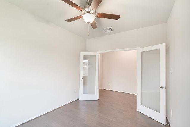 553 Timber Voyage Court, Conroe, TX 77304