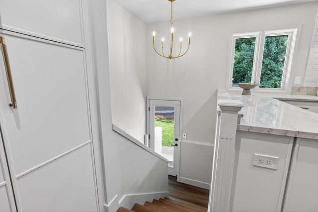 950 Somersby Way, Sacramento, CA 95864