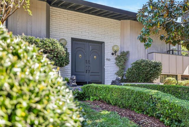 950 Somersby Way, Sacramento, CA 95864