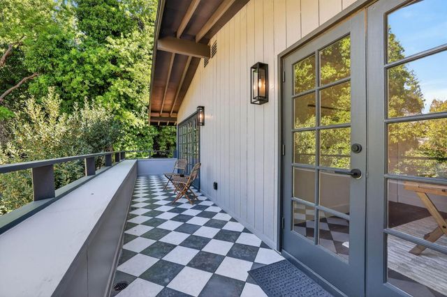 950 Somersby Way, Sacramento, CA 95864